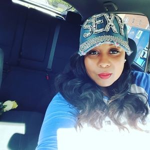 Meet your Posher, Lakisha