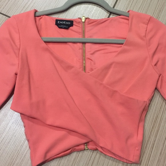 Bebe crop top fitted
