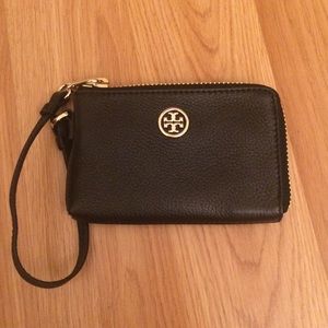 Tory Burch Convertible Wristlet