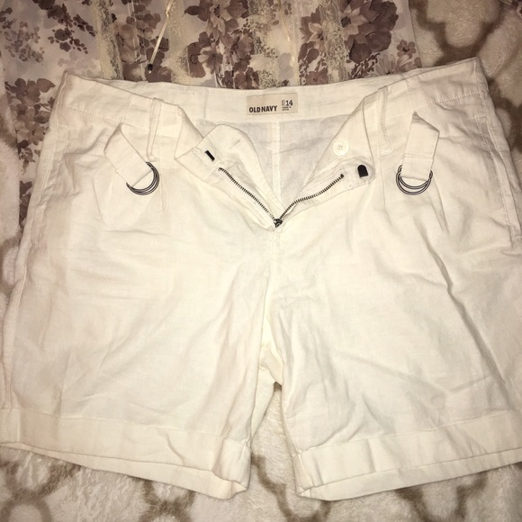 Linen shorts