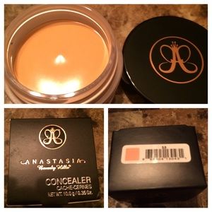Concealer 3.5 Anastasia Beverly Hills