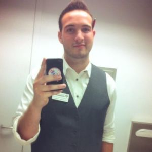 Meet your Posher, Jonathan