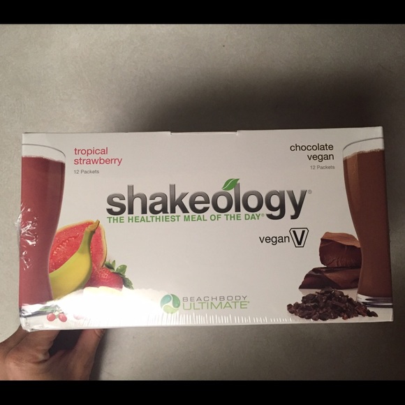 Shakeology Vegan Tropical Strawberry & Chocolate.