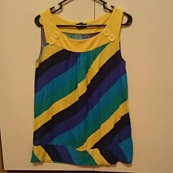 Wet Seal long tank top