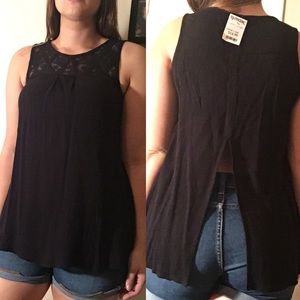 NWT Split back tank