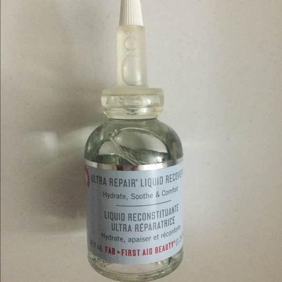 First aid beauty ultra repair liquid - BRAND NEW