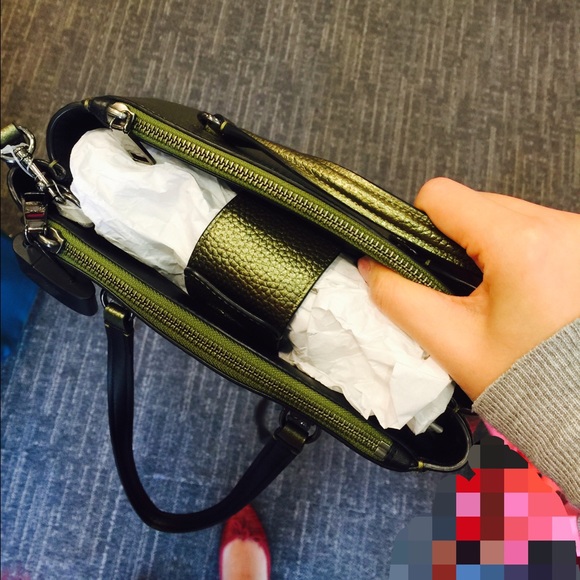 brand new coach - Picture 2 of 2