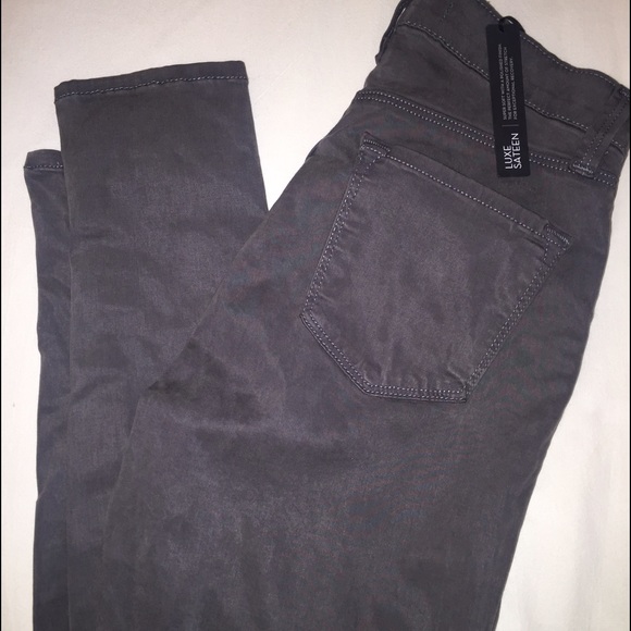 Jbrand Maria High Rise (Luxe Sateen fabrication)