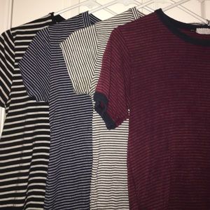 ⚡️4 BRANDY MELVILLE STRIPED TEES FOR PRICE OF 2⚡️
