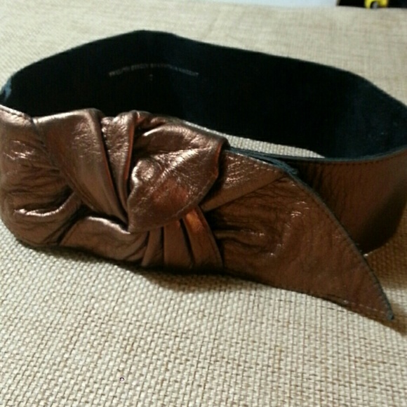 TWELFTH STREET Cynthia Vincent Leather Belt -Small - Picture 1 of 2