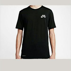 Mens Nike SB Skyline Dri-Fit Skateboarding Shirt
