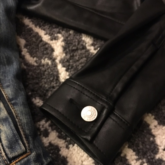 Aritzia Jacket - Picture 3 of 4