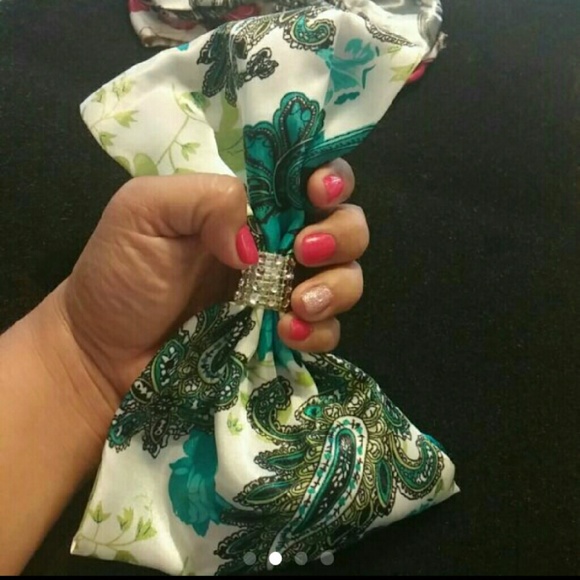 Bows set of 3 - Picture 2 of 3