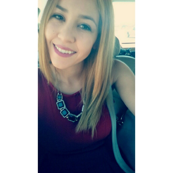 Meet your Posher, Sarahi - Picture 1 of 1