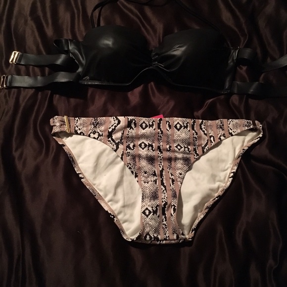 Exotic Black  Bikini/Print Bottom