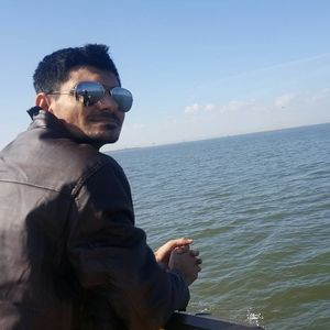 Meet your Posher, Amit