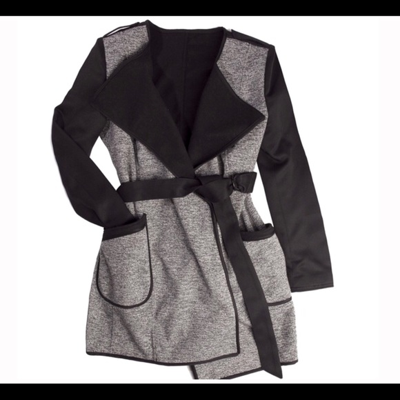 Reversible Jacket/Lia Larrea - ❤️ 4 LEFT‼️ - Picture 2 of 4