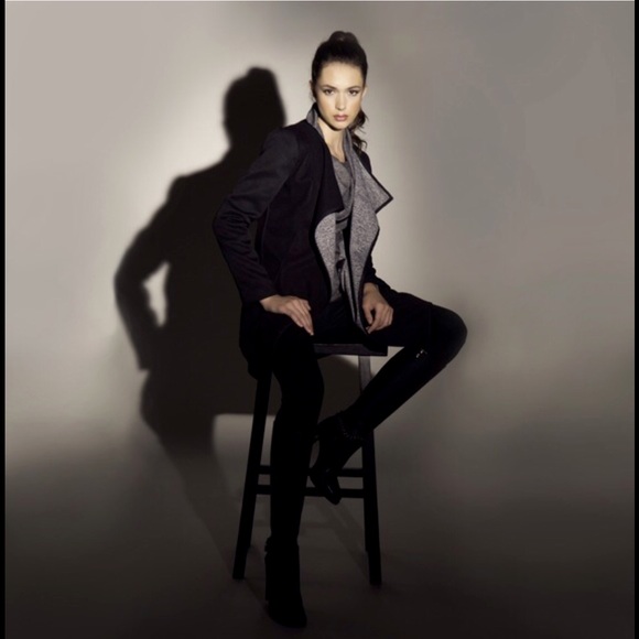 Reversible Jacket/Lia Larrea - ❤️ 4 LEFT‼️ - Picture 3 of 4