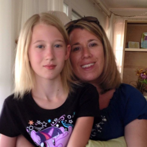 Meet your Posher, Laurie