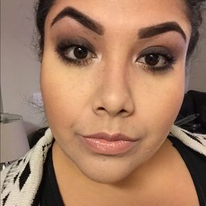 Meet your Posher, Nancy