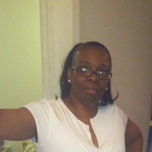 Meet your Posher, Sonia