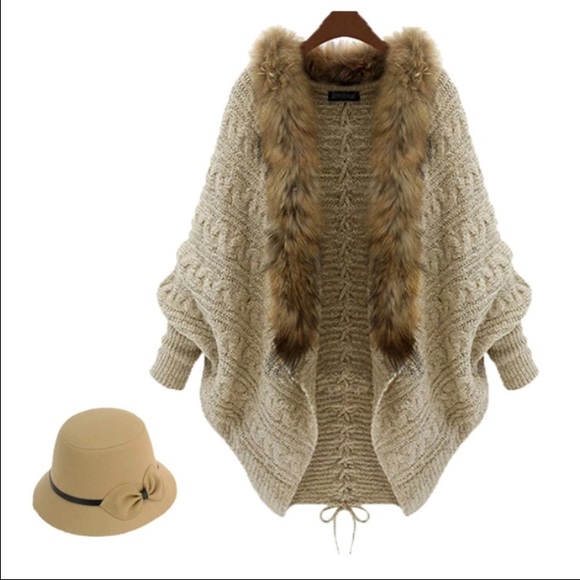 Cardigan Poncho with Fur ✨
