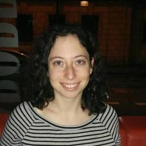 Meet your Posher, Kira