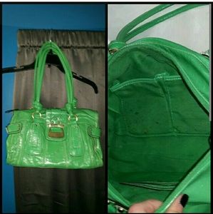 Green purse