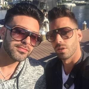 Meet your Posher, Jonathan