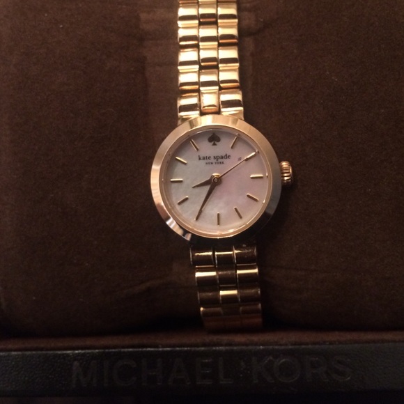 Authentic Kate Spade Gold Watch New - Picture 2 of 4