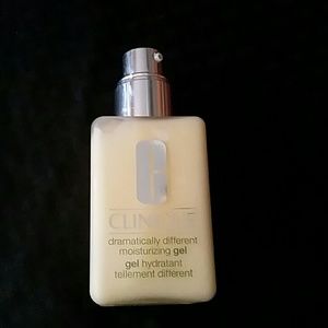 Clinique moisturizing gel