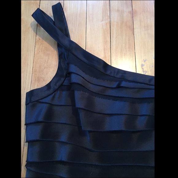 BCBG Black tiered bondage dress, size 2 - Picture 3 of 4