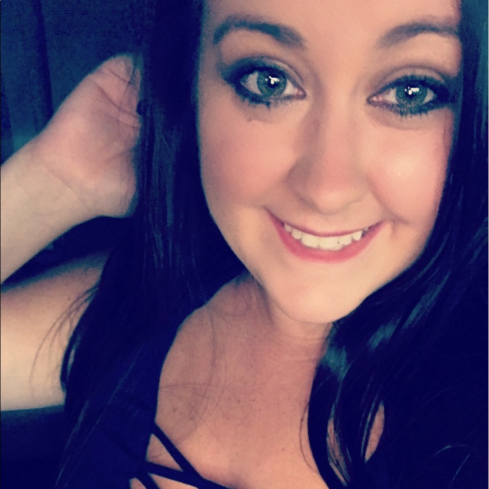 Meet your Posher, Haley