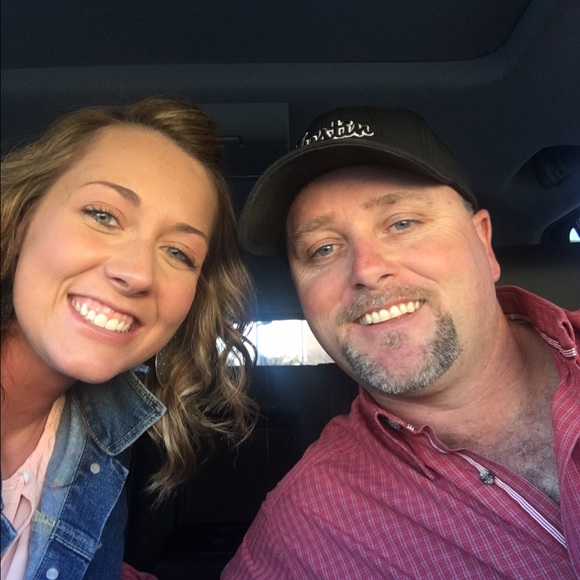 Meet your Posher, Felicia - Picture 1 of 1