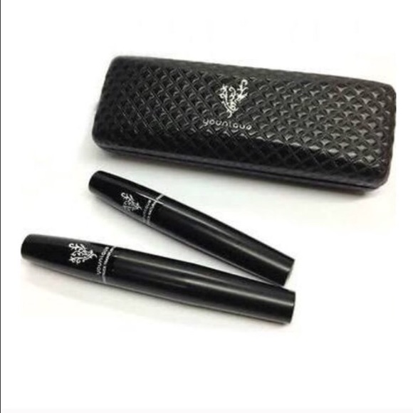 Younique fiber lash moonstruck 3D mascara