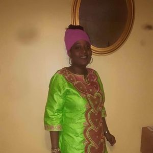 Meet your Posher, Gloria