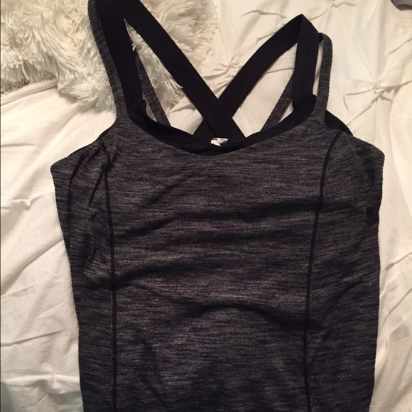 lululemon workout/yoga tank