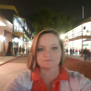 Meet your Posher, Tina