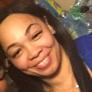 Meet your Posher, Nikia