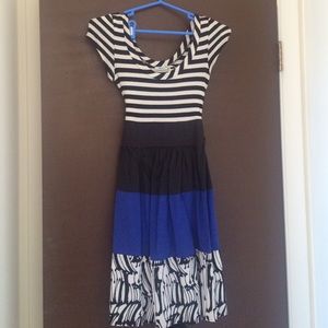 Dress by Kimchi blue size medium