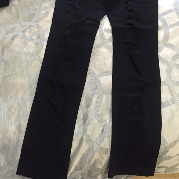 High Waisted Ripped Jeans - Picture 2 of 4