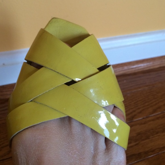 Flat shoes,sandal
