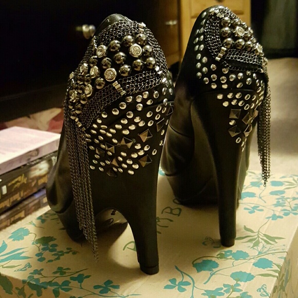 Custom heels - Picture 2 of 3
