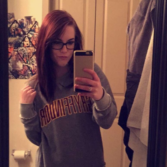 Meet your Posher, Allie - Picture 2 of 2