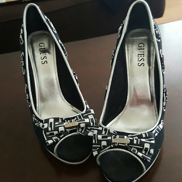 Guess size 8 shoes