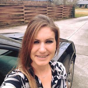 Meet your Posher, Juanita