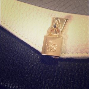 NWOT Jessica Simpson Wallet