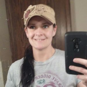 Meet your Posher, Amber