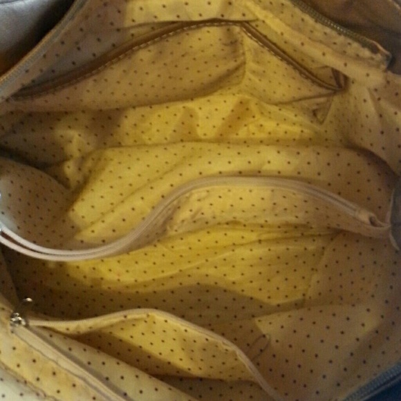 Gucci hand bag - Picture 3 of 3