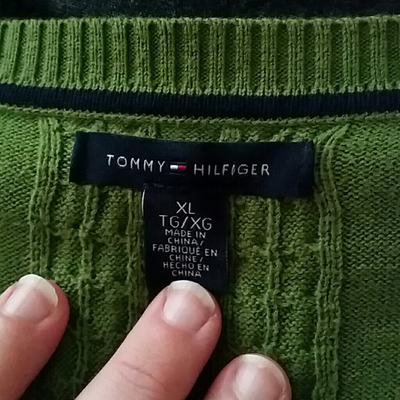 Cable knit sweater - Picture 3 of 3